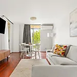 Green Views & Great Location: Inner-City 1-Bed
