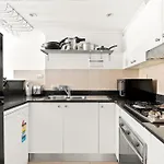 Green Views & Great Location: Inner-City 1-Bed